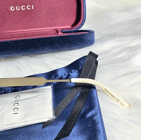 Gucci Sunglasses GG0522S - Picture 11 of 13